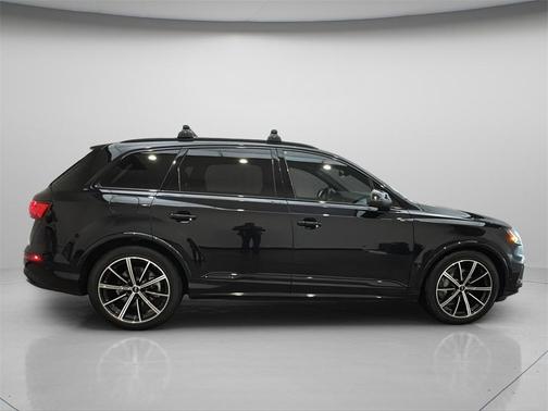 2021 Audi Q7 55 Prestige