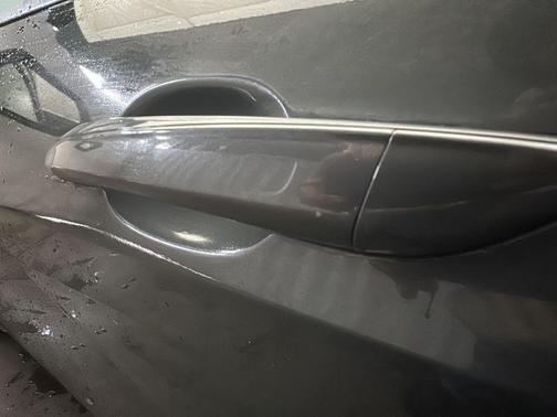 Gray Pearl 2024 Hyundai ELANTRA HEV Limited