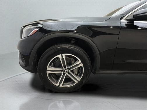 2019 Mercedes-Benz GLC 300 Base 4MATIC