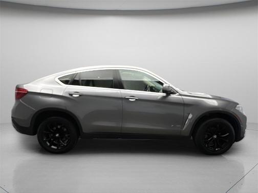 2016 BMW X6 xDrive35i