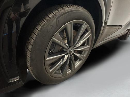 2024 Lexus RX 350 F SPORT Handling