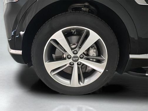 2023 Genesis GV80 2.5T