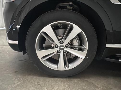 2023 Genesis GV80 2.5T
