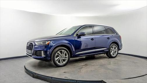 2021 Audi Q7 45 Premium Plus