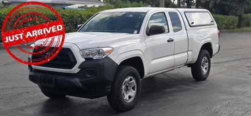 2022 Toyota Tacoma SR