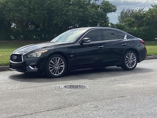 2018 INFINITI Q50 3.0t LUXE