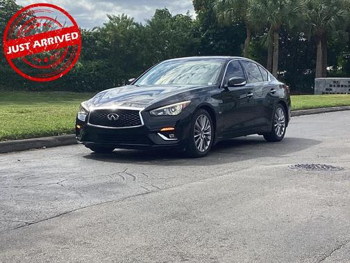 2018 INFINITI Q50 3.0t LUXE