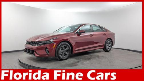 2022 Kia K5 LXS
