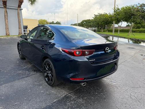 2024 Mazda Mazda3 2.5 S Select Sport