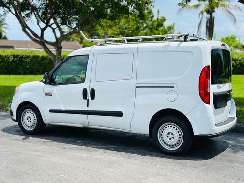 2022 RAM ProMaster City Tradesman