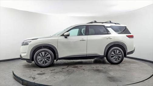 2023 Nissan Pathfinder SV 4WD