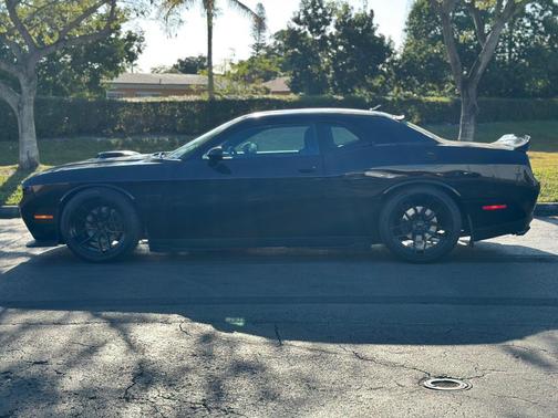 2016 Dodge Challenger R/T