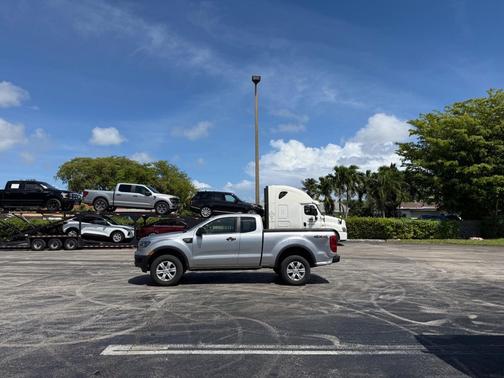 Iconic Silver Metallic 2021 Ford Ranger XL