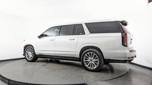 2022 Cadillac Escalade ESV Premium Luxury