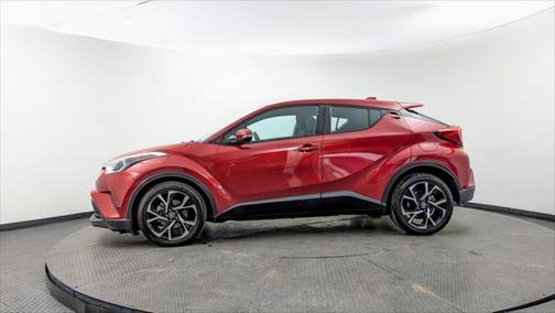 2021 Toyota C-HR XLE