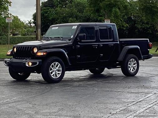 2023 Jeep Gladiator Sport S