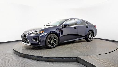 2017 Lexus ES 350 Base