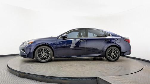 2017 Lexus ES 350 Base