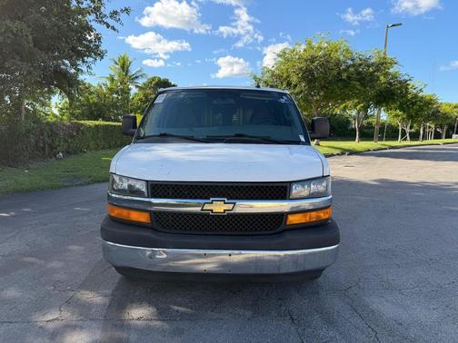 2021 Chevrolet Express 2500 RWD 2500 Regular Wheelbase WT
