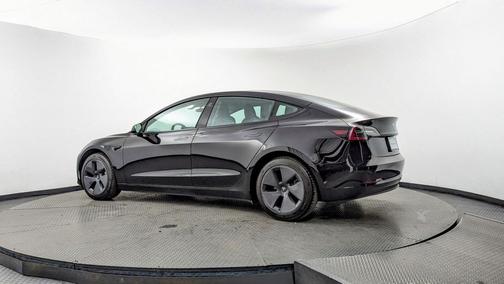 2022 Tesla Model 3 Standard Range