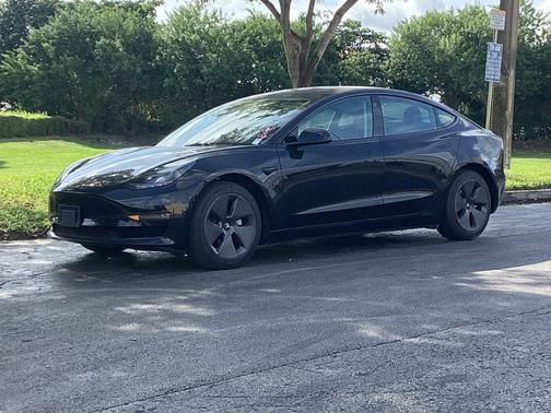 2022 Tesla Model 3 Standard Range