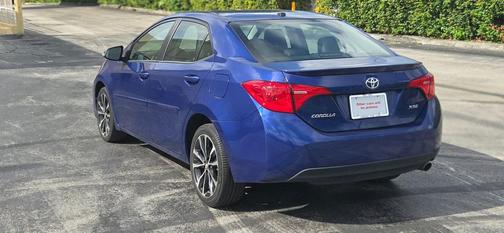 Blue 2018 Toyota Corolla XSE