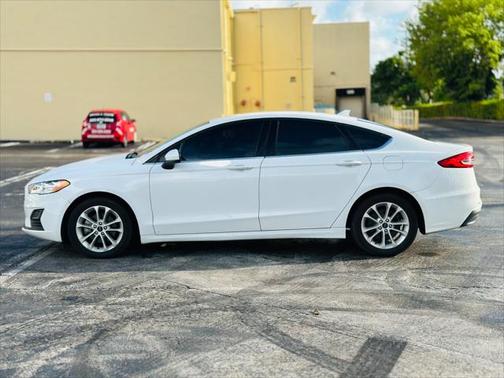 2020 Ford Fusion Hybrid SE