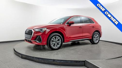 2023 Audi Q3 45 S line Premium Plus