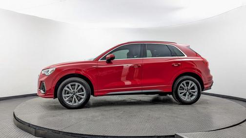 2023 Audi Q3 45 S line Premium Plus