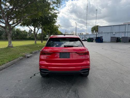 2023 Audi Q3 45 S line Premium Plus