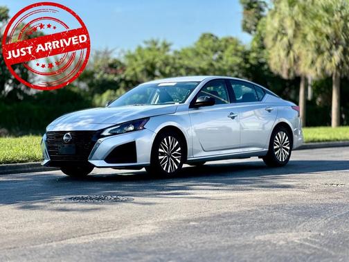 2024 Nissan Altima 2.5 SV