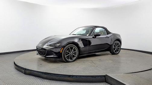 2016 Mazda MX-5 Miata Grand Touring