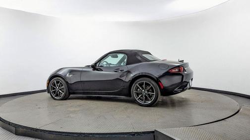2016 Mazda MX-5 Miata Grand Touring