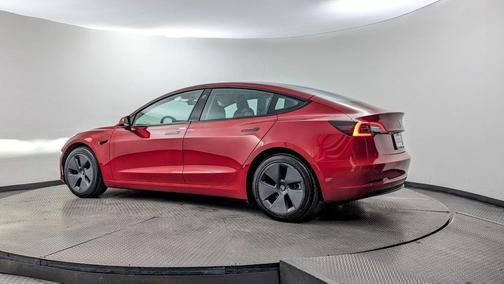 2022 Tesla Model 3 Standard Range