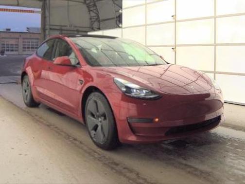 2022 Tesla Model 3 Standard Range