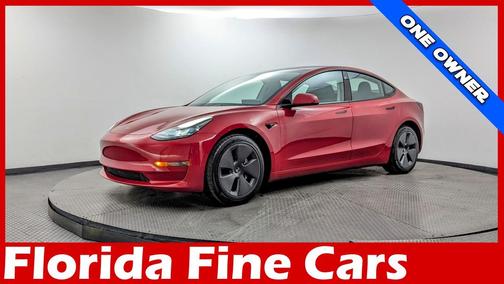 2022 Tesla Model 3 Standard Range