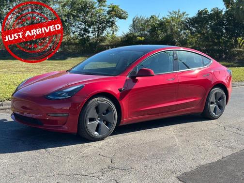 2022 Tesla Model 3 Standard Range