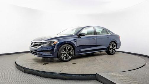 2022 Volkswagen Passat 2.0T SE
