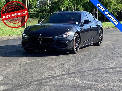 2022 Maserati Ghibli Modena