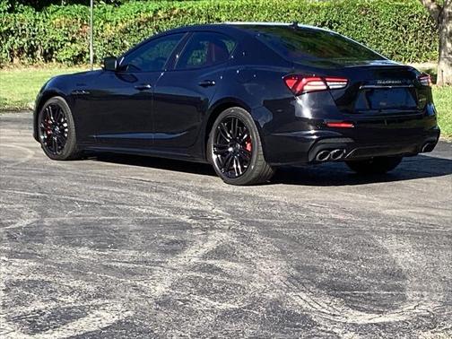 2022 Maserati Ghibli Modena