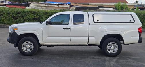 2019 Toyota Tacoma SR