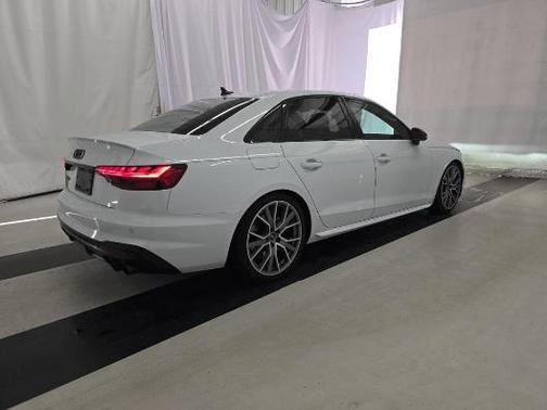 2022 Audi S4 PREMIUM PLUS