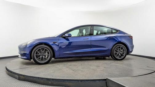 2023 Tesla Model 3 Standard Range