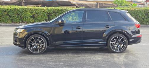 2022 Audi Q7 55 Prestige