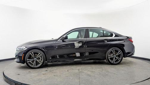 2022 BMW 330 i