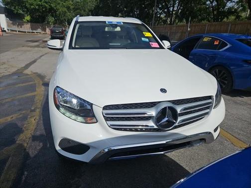 2018 Mercedes-Benz GLC 300 Base