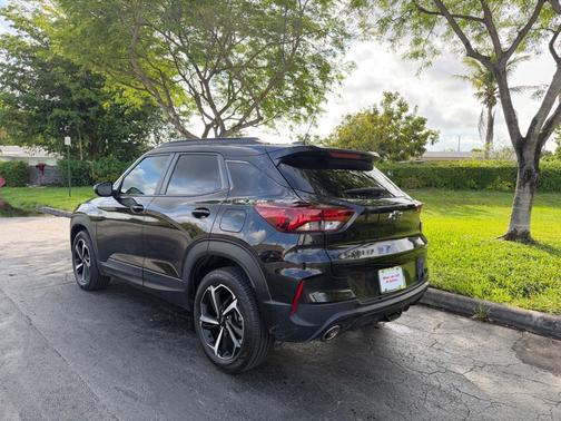 Mosaic Black Metallic 2023 Chevrolet Trailblazer RS
