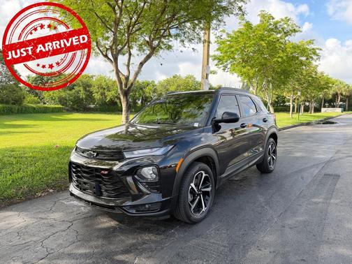 Mosaic Black Metallic 2023 Chevrolet Trailblazer RS