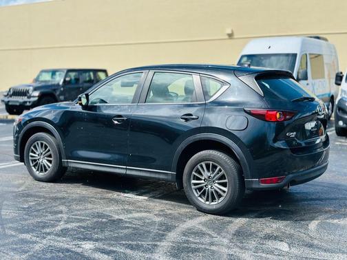 2018 Mazda CX-5 Sport