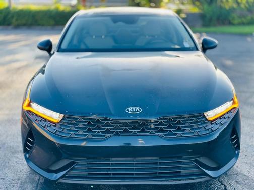 2021 Kia K5 LXS
